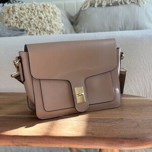 Elegant Tan Shoulder Bag - NWT